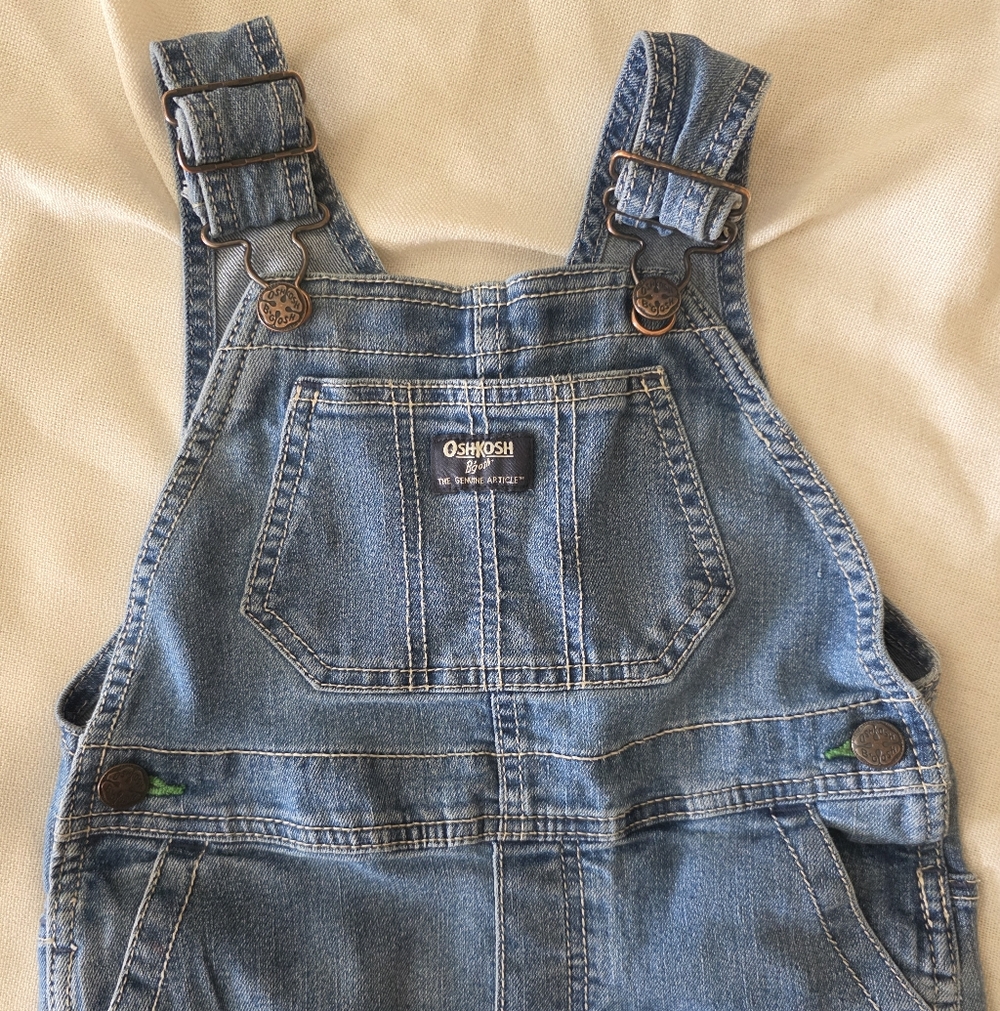 OshKosh B'gosh Classic Denim Overall Bib Dungarees Vestbak Toddler Rugged Sz 4t - Picture 3 of 8